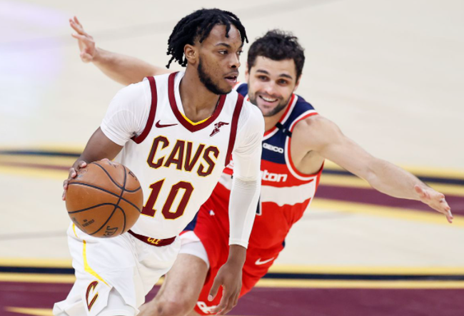 的表现令人 的表现令人