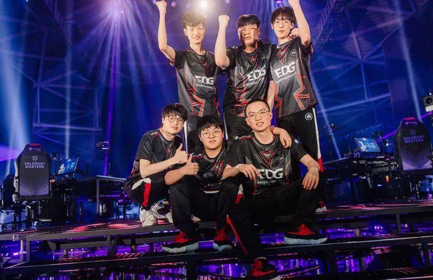 作为公众人 作为公众人