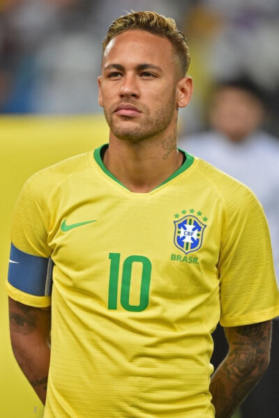 本文将从多 本文将从多