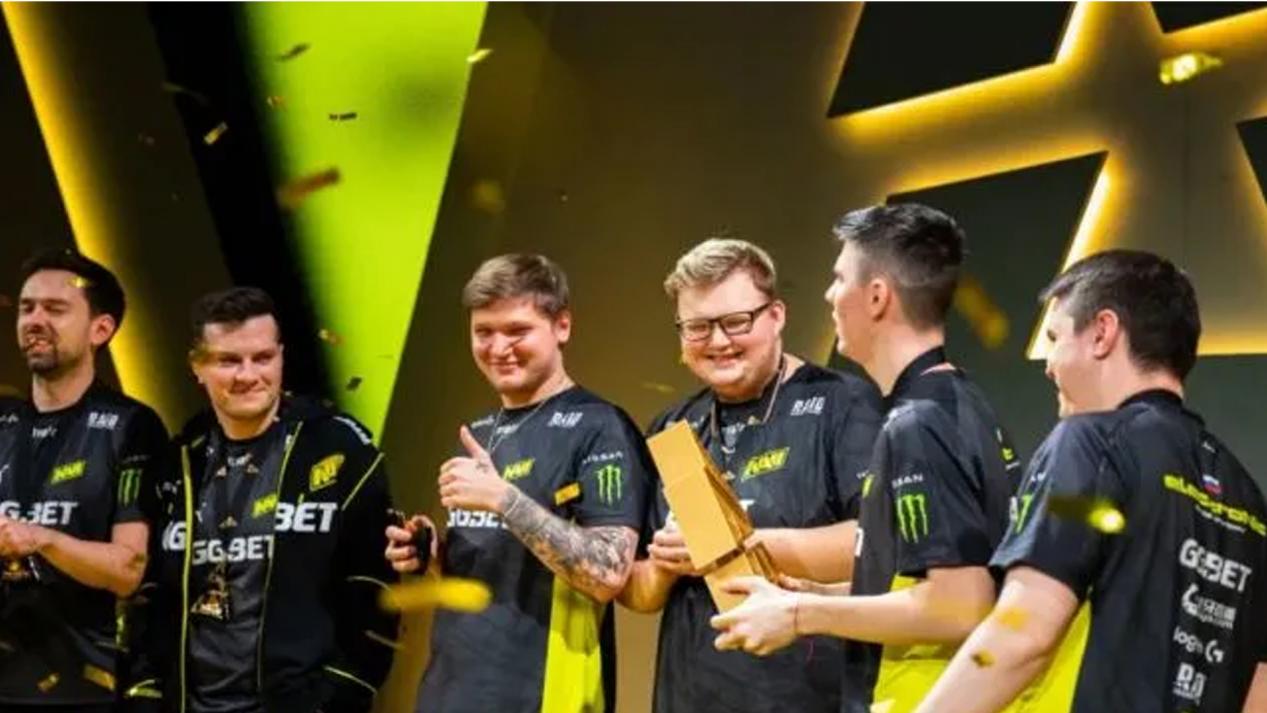 而在海港对 而在海港对